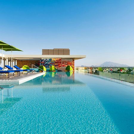 Aloft Al Ain Hotel Ngoại thất bức ảnh